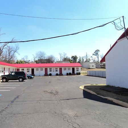 Ole English Inn Tuscaloosa Exterior photo